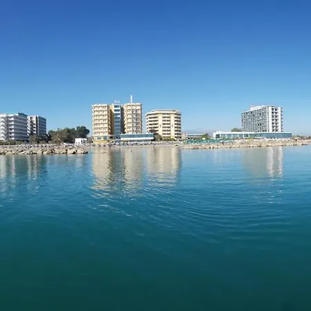 Hotel Grand 3*