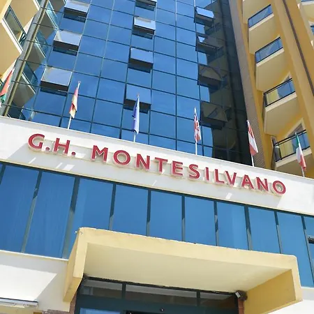 Grand Hotel